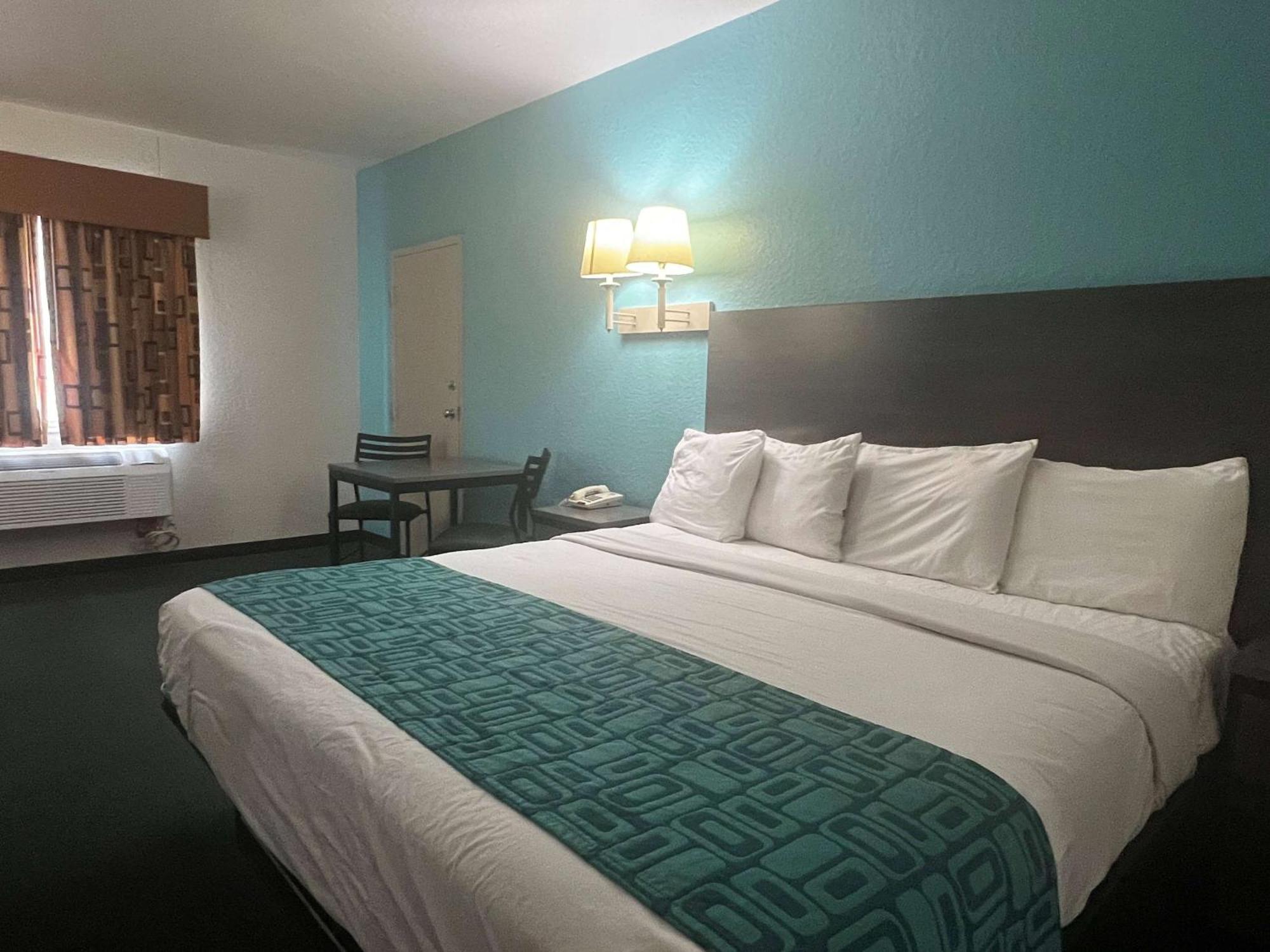 Howard Johnson By Wyndham Galveston Exterior foto